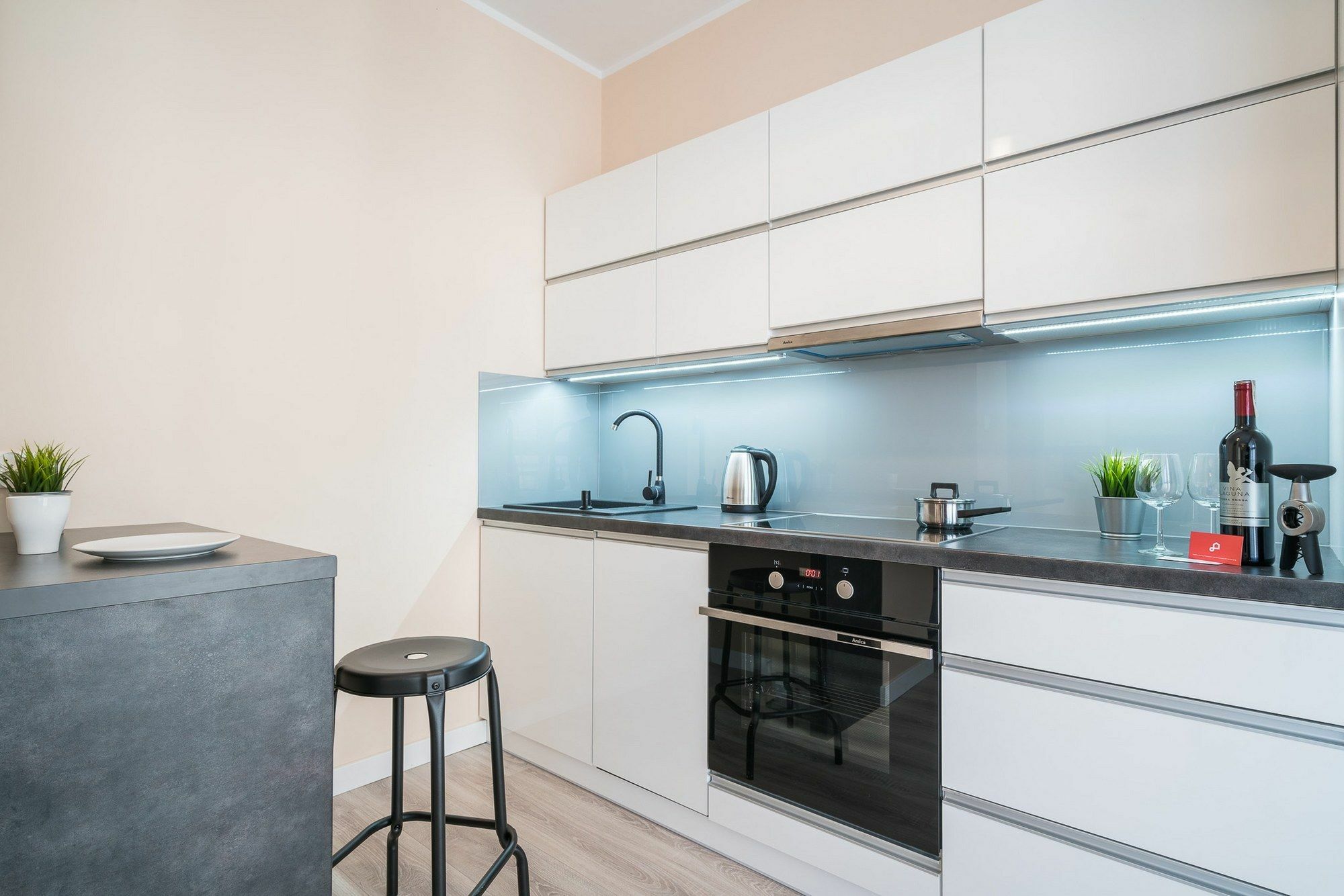 RentPlanet - Odra Tower Leilighet Wrocław Eksteriør bilde